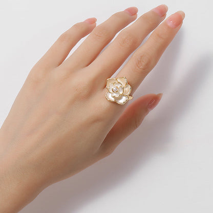 Camellia Pearl Ring