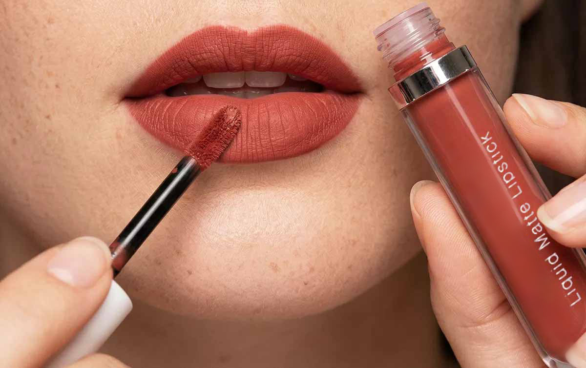 10-Piece Matte Waterproof Lip Gloss Set – Bold Color, All-Day Stay